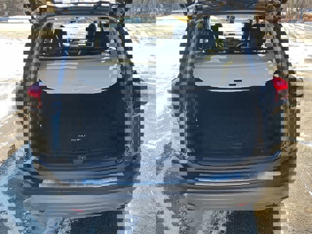 Used 2023 Nissan Rogue SV w/ SV Premium Package image 34