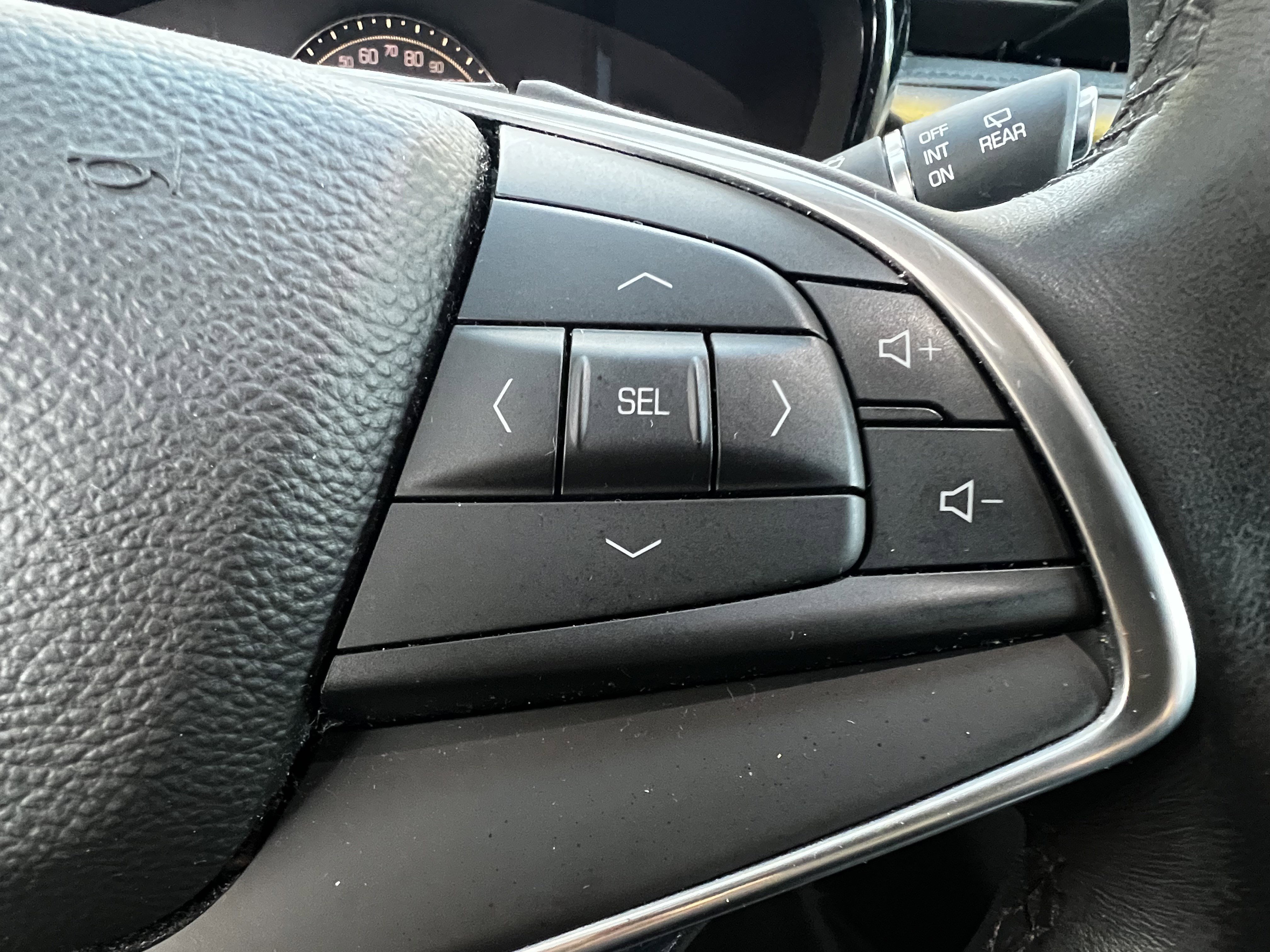 Used 2017 Cadillac XT5 Luxury image 20