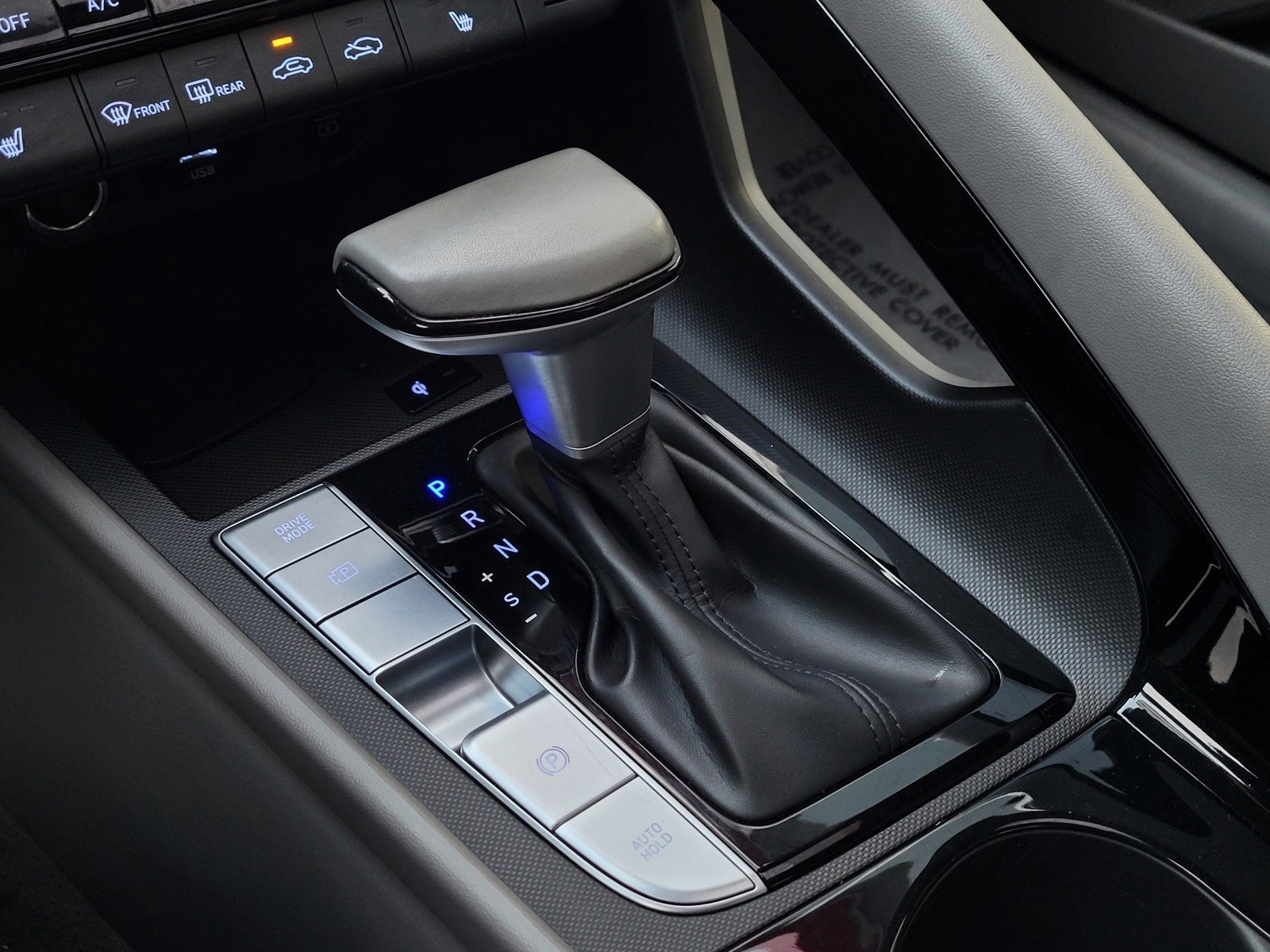 Used 2024 Hyundai Elantra SEL w/ Convenience Package image 18