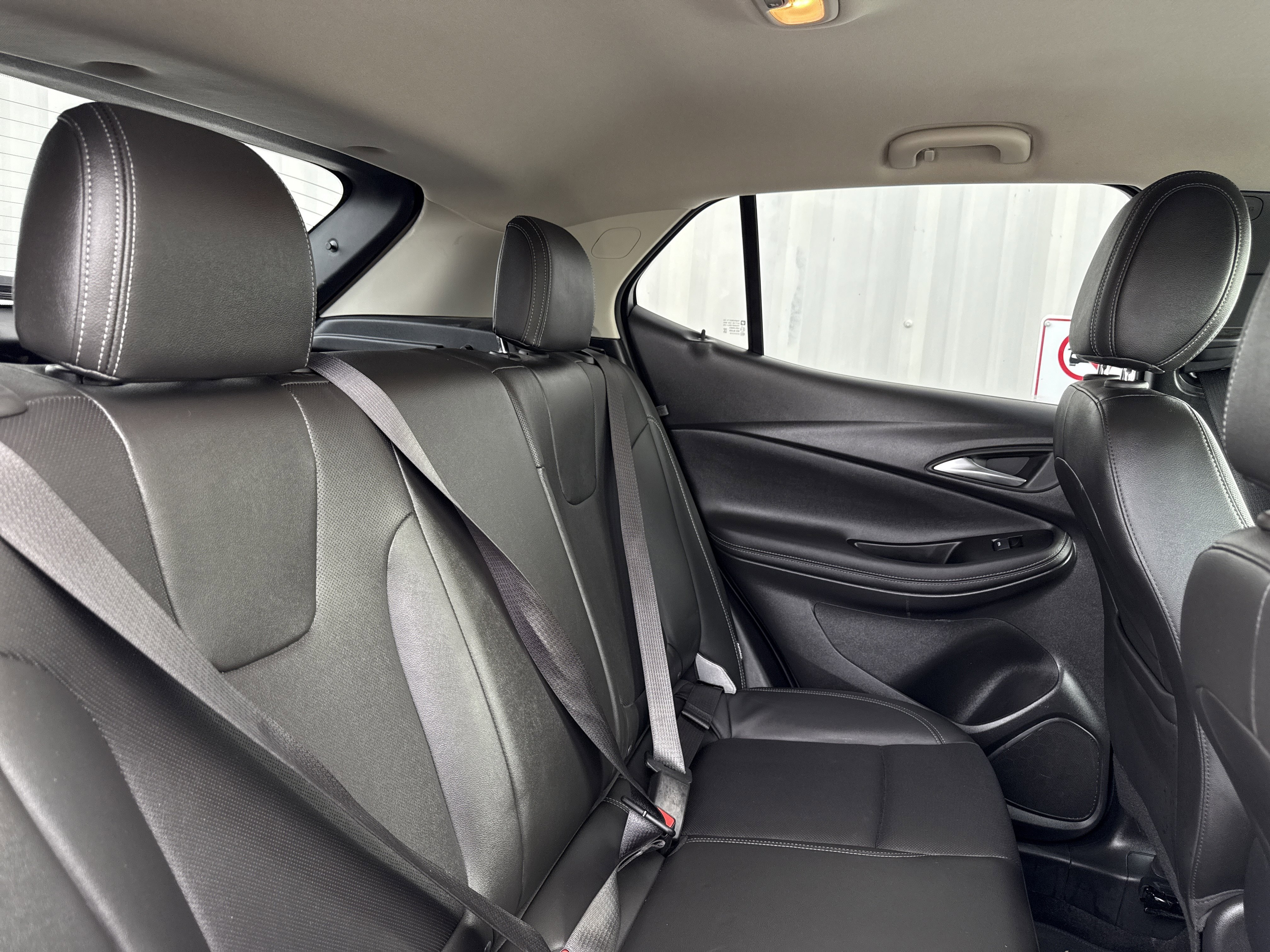 Used 2024 Buick Encore GX Sport Touring image 47