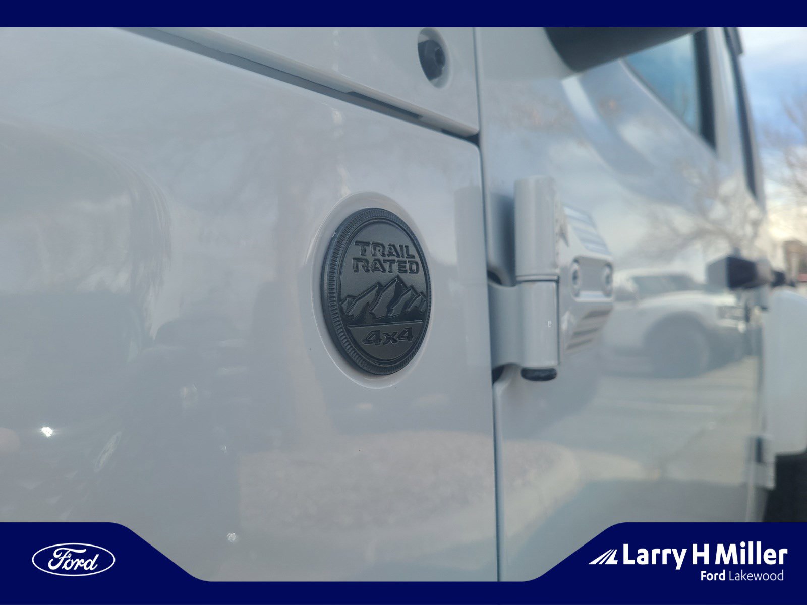 Used 2024 Jeep Gladiator Sport image 24