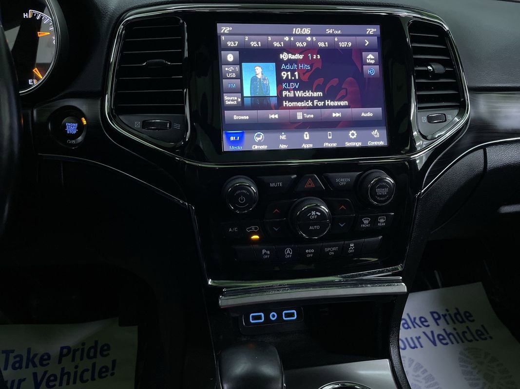 Used 2021 Jeep Grand Cherokee Limited w/ Luxury Group II image 22