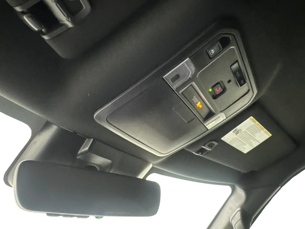 Used 2025 Toyota Tundra Limited w/ TRD Off-Road Package AWD/4WD image 76
