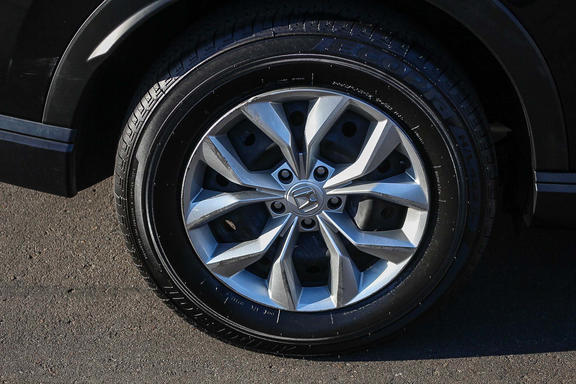 Certified 2025 Honda CR-V LX image 28