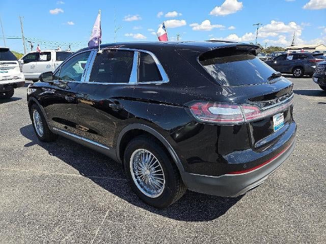Used 2022 Lincoln Nautilus Reserve FWD image 4