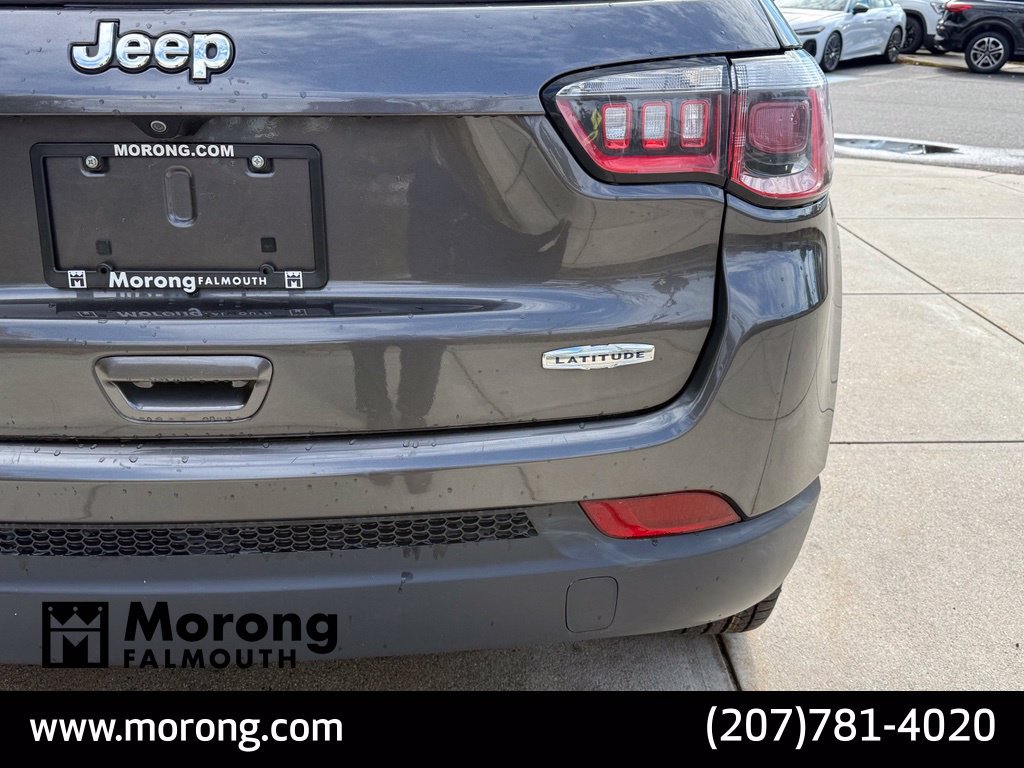 Used 2019 Jeep Compass Latitude w/ Cold Weather Group AWD/4WD image 14