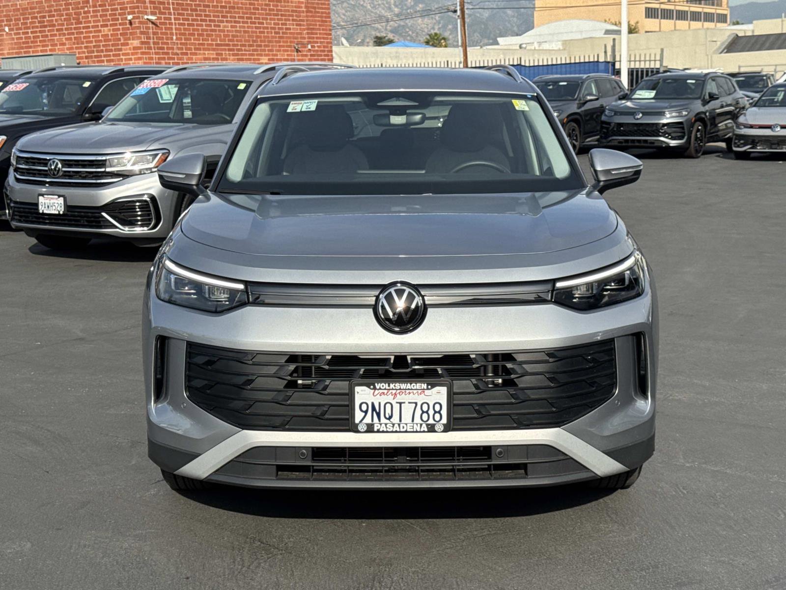 Certified 2025 Volkswagen Tiguan S image 2