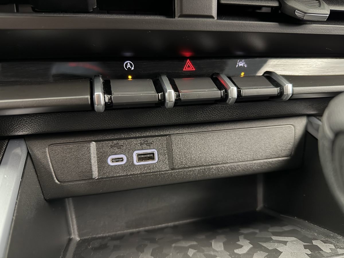 Used 2026 Chevrolet Colorado Trail Boss image 29