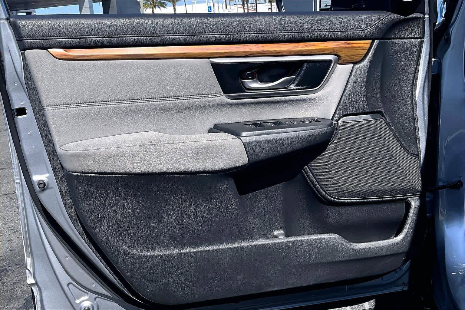 Used 2019 Honda CR-V EX image 21