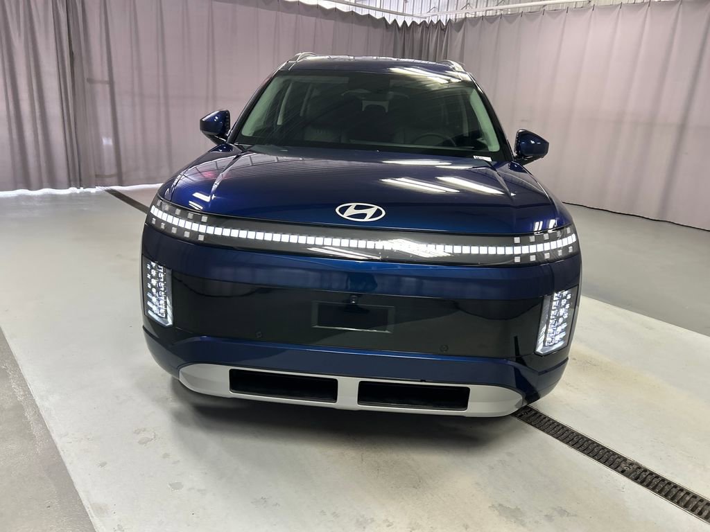 New 2026 Hyundai Ioniq 9 SEL image 2