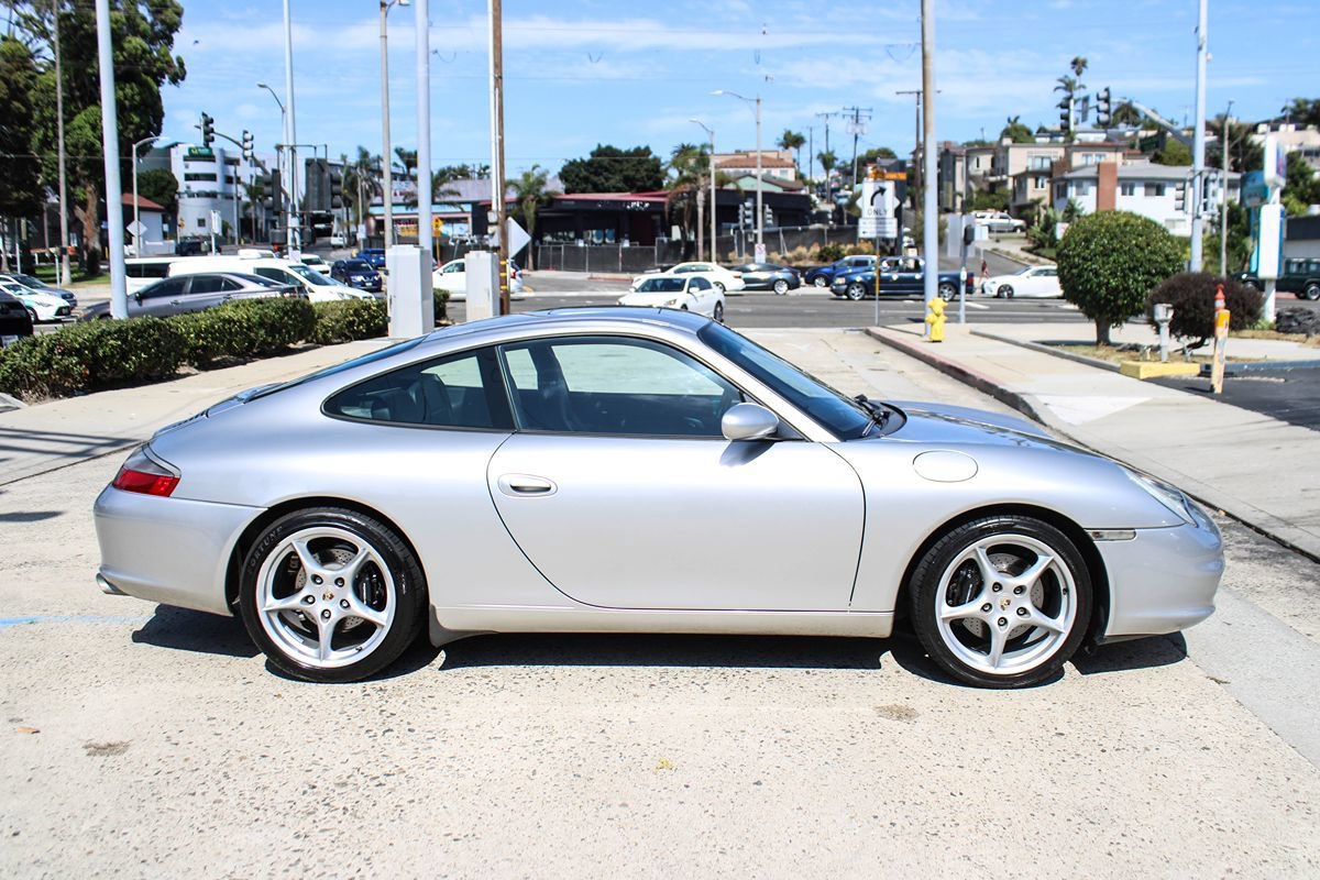 Used 2002 Porsche 911 GT3 RS image 7