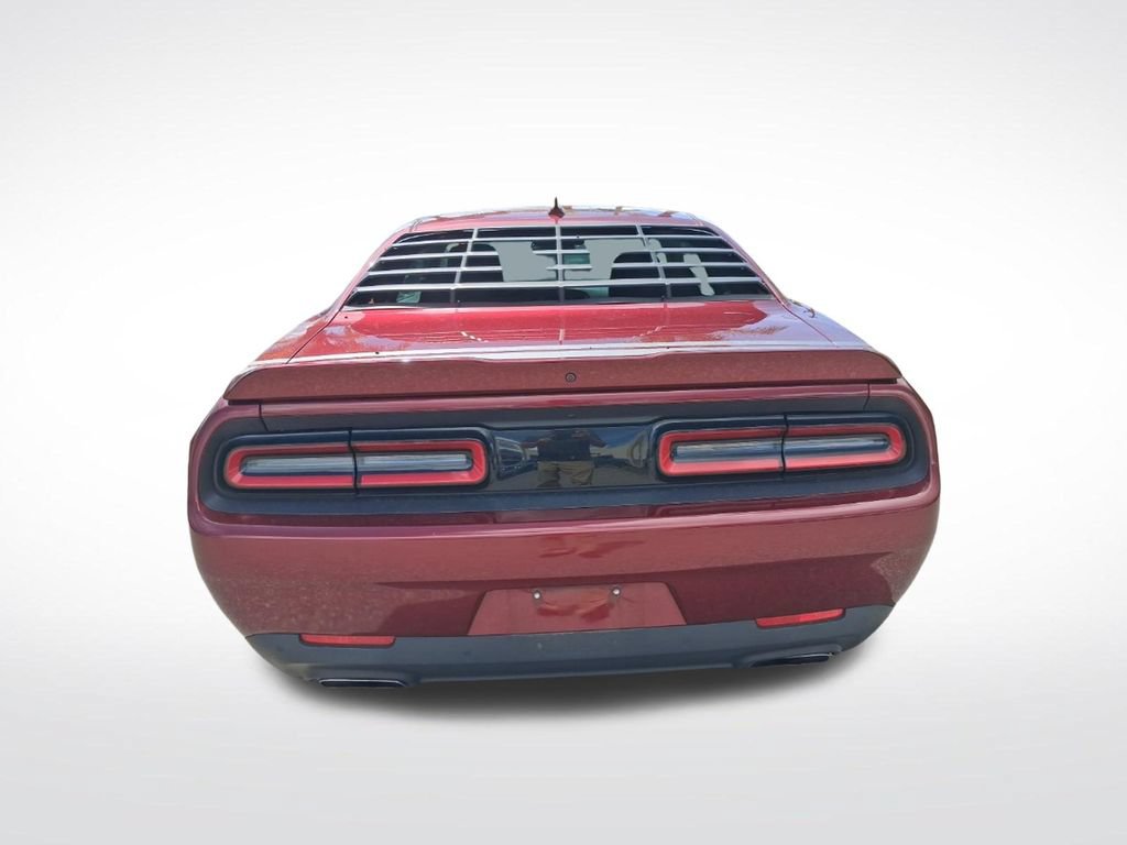 Used 2017 Dodge Challenger R/T w/ Sound Group RWD image 9