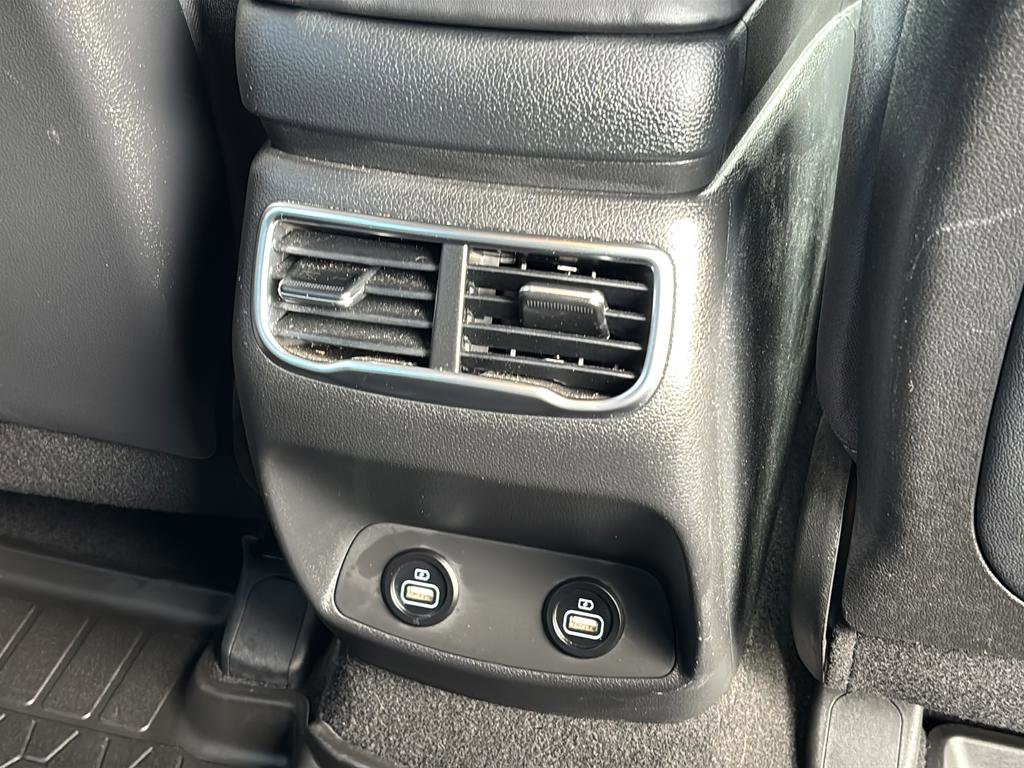 Certified 2023 Hyundai Santa Fe SE image 42