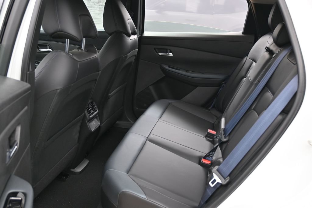 Used 2026 Nissan Leaf SV+ w/ Floor Mat Package (SV+) FWD image 30