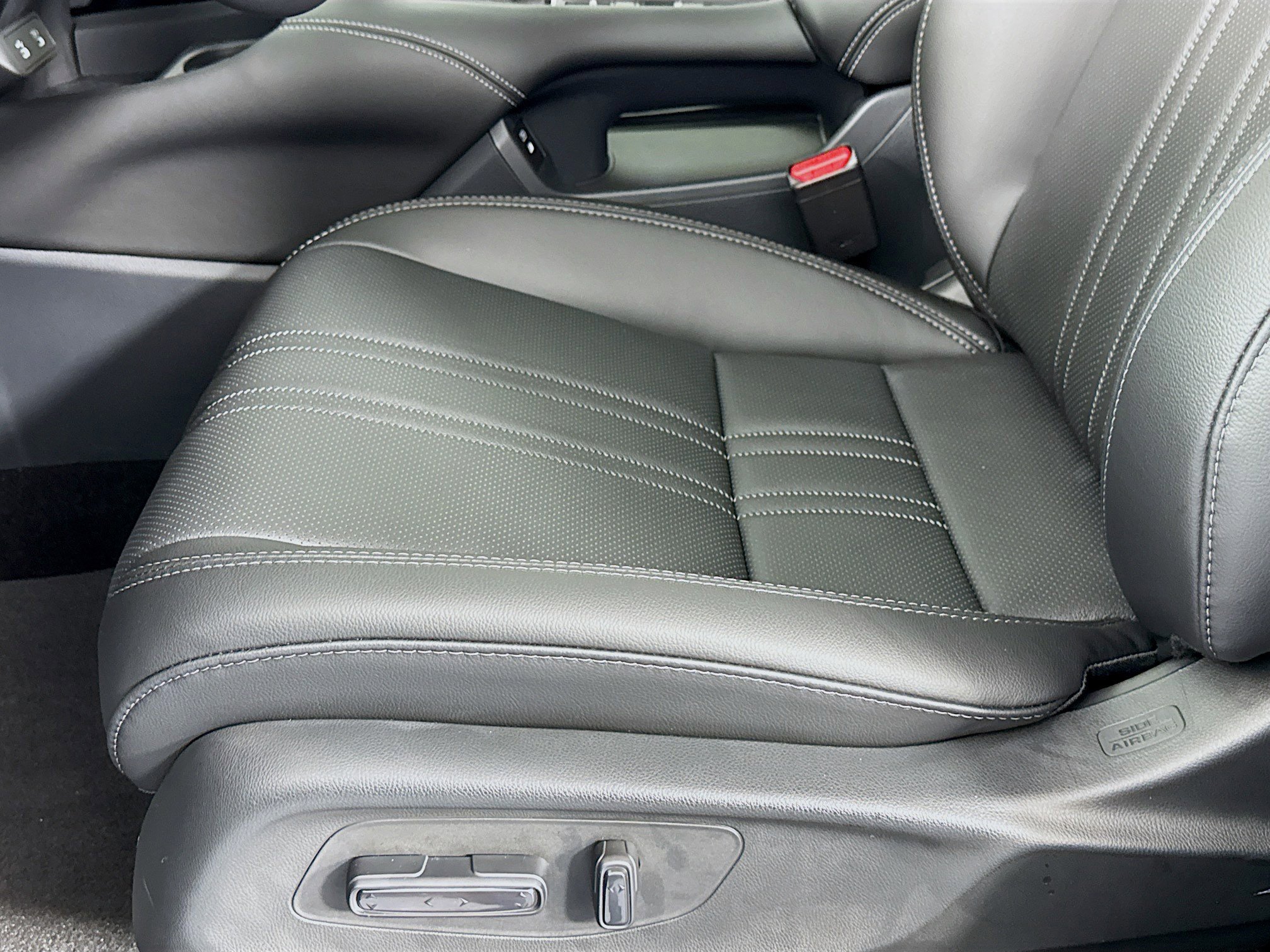 New 2026 Honda HR-V EX-L image 18