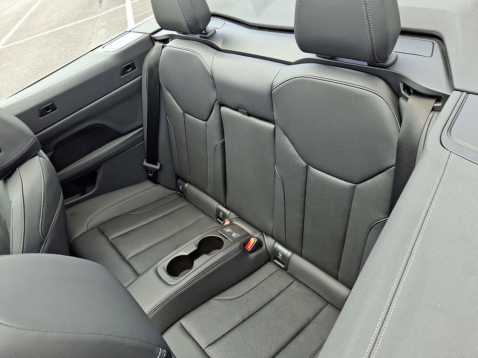 Used 2024 BMW 440i xDrive Convertible AWD/4WD image 10