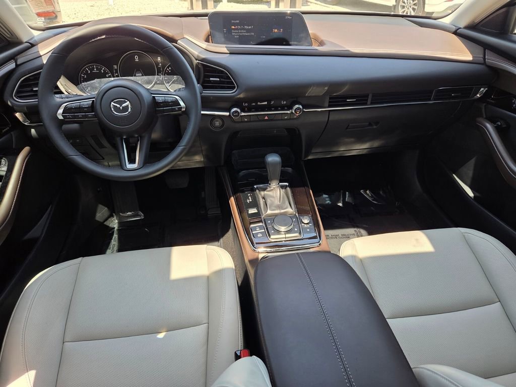Certified 2025 MAZDA CX-30 AWD 2.5 S w/ Premium Package image 9