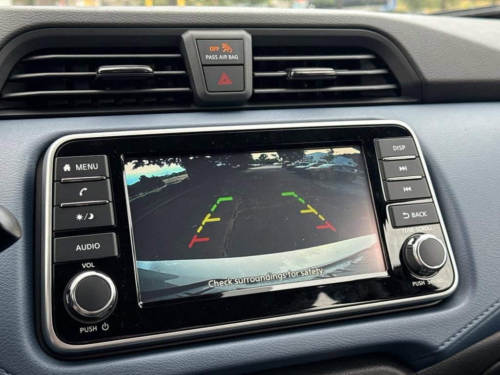 New 2025 Nissan Versa SV image 24