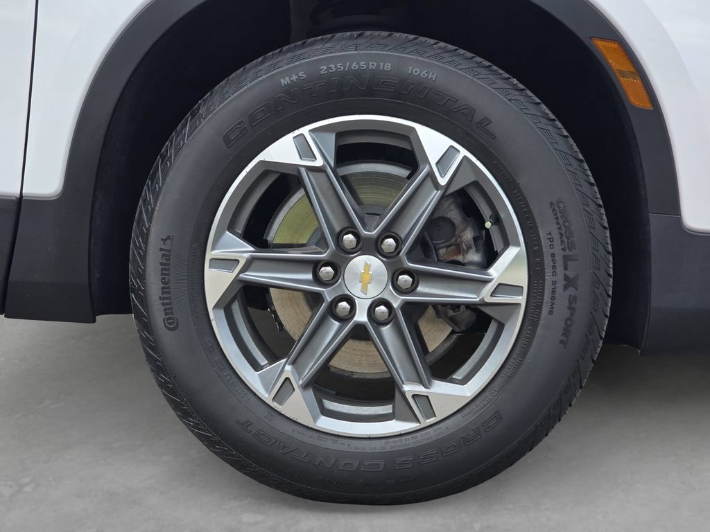 Used 2024 Chevrolet Blazer LT w/ Convenience Package FWD image 11