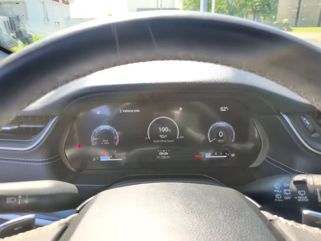 Used 2023 Jeep Grand Cherokee Altitude AWD/4WD image 23