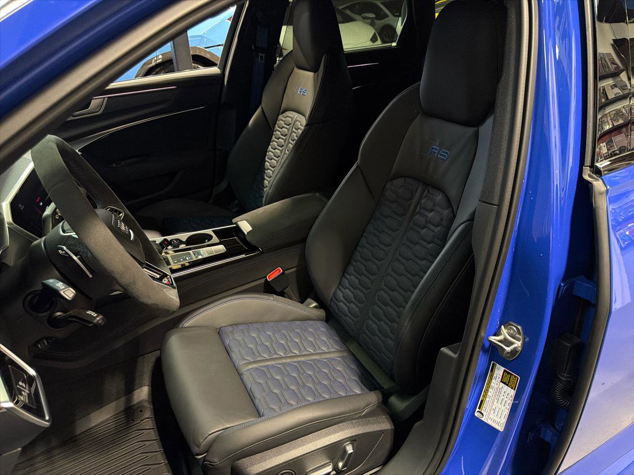 Used 2025 Audi RS 6 performance image 16