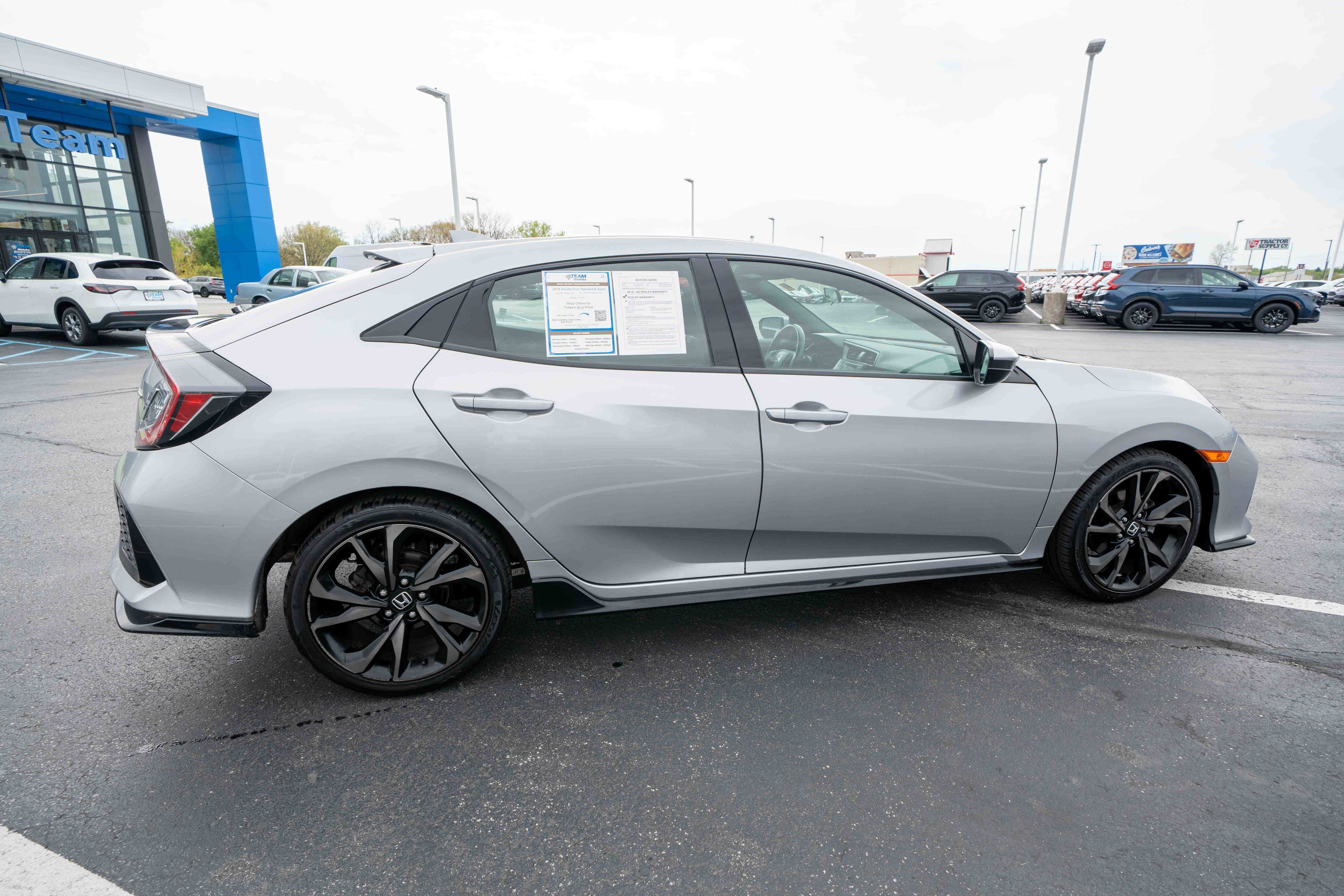 Used 2018 Honda Civic Sport image 6