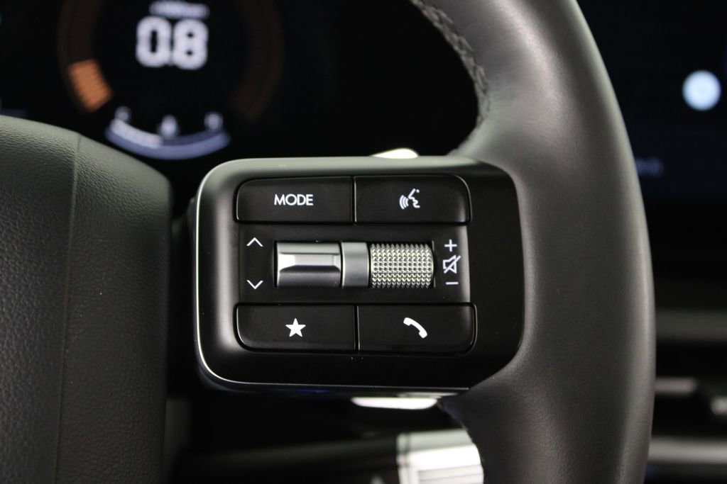 Certified 2025 Hyundai Santa Fe XRT image 28