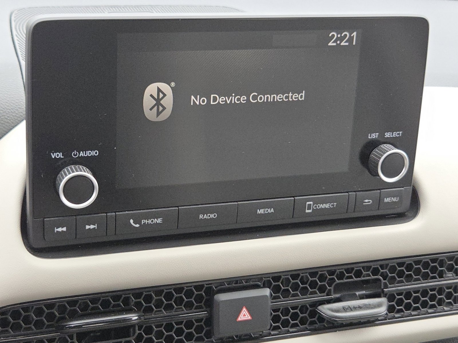 Certified 2023 Honda HR-V LX image 6