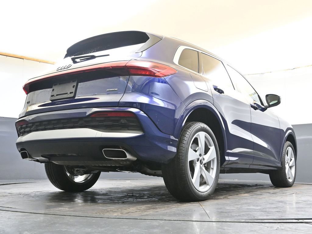 Certified 2025 Audi Q5 Premium Plus w/ Premium Plus image 34