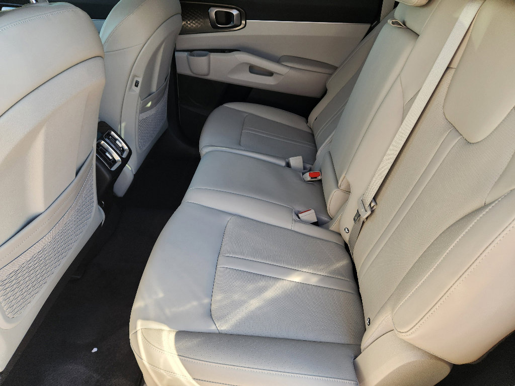 New 2026 Kia Sorento S image 19