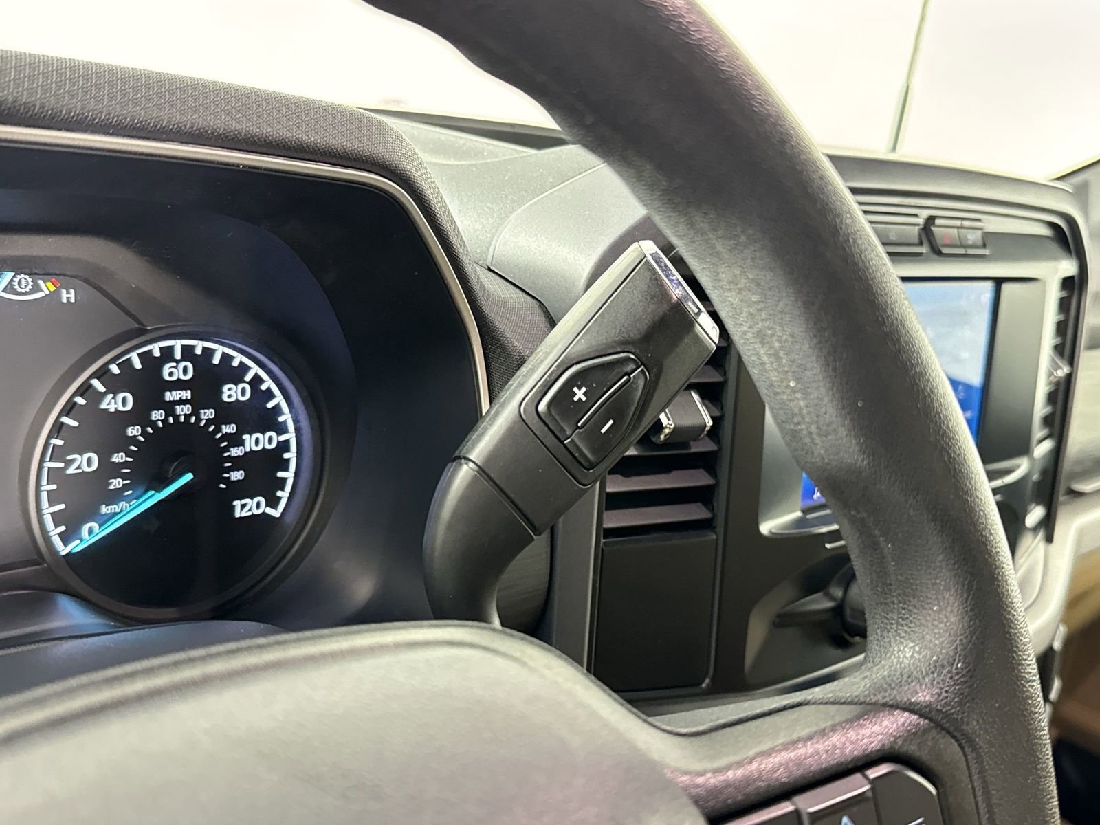 Used 2023 Ford F150 XLT image 17