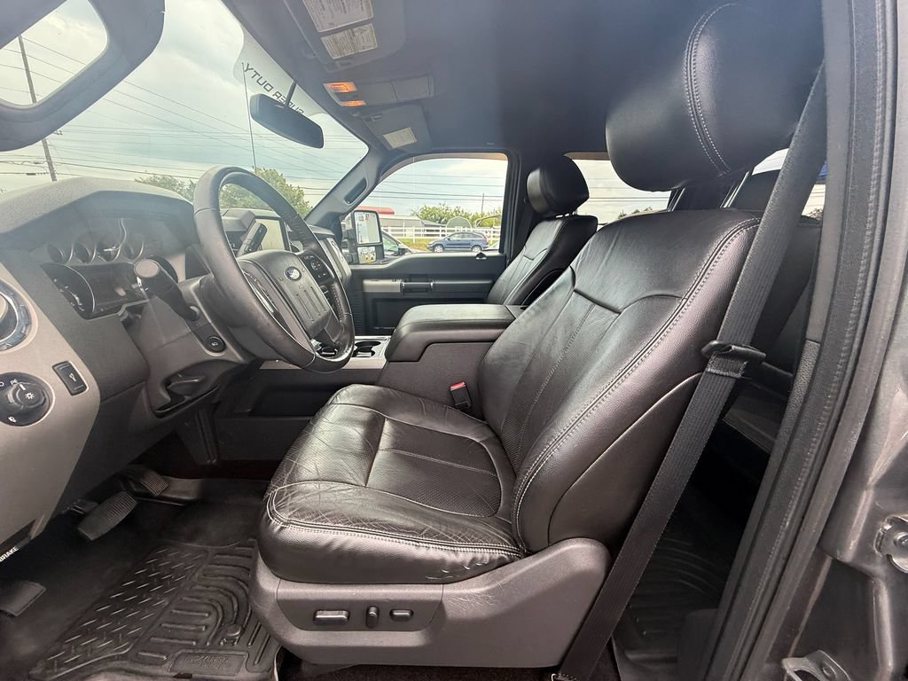 Used 2013 Ford F250 Lariat w/ Chrome Pkg RWD image 12