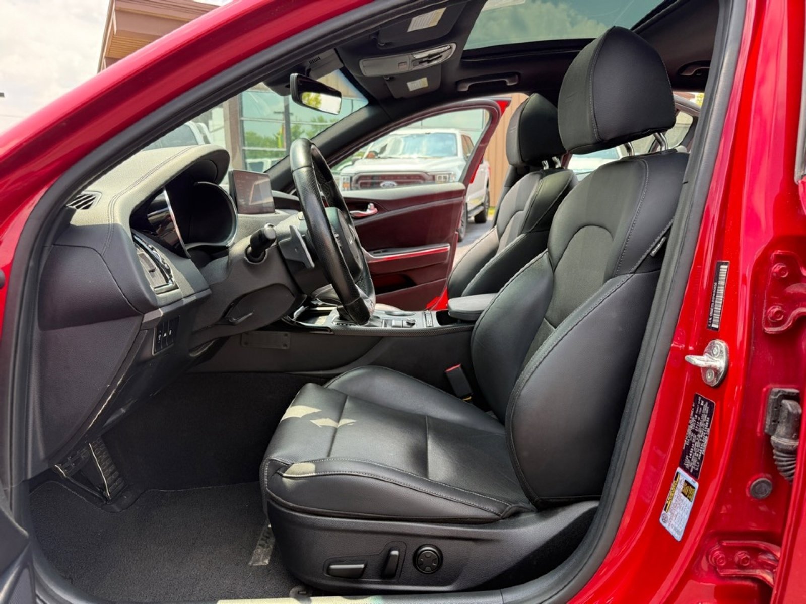 Used 2023 Kia Stinger GT-Line w/ Sun & Sound Package image 10