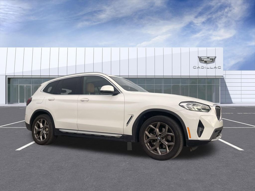 Used 2022 BMW X3 xDrive30i w/ Premium Package 2 AWD/4WD image 1