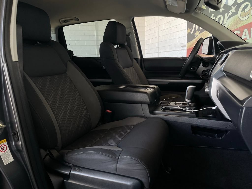 Used 2018 Toyota Tundra SR5 w/ SR5 Upgrade Package RWD image 21
