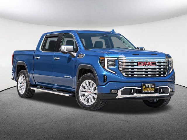 Used 2024 GMC Sierra 1500 Denali w/ Technology Package AWD/4WD image 2