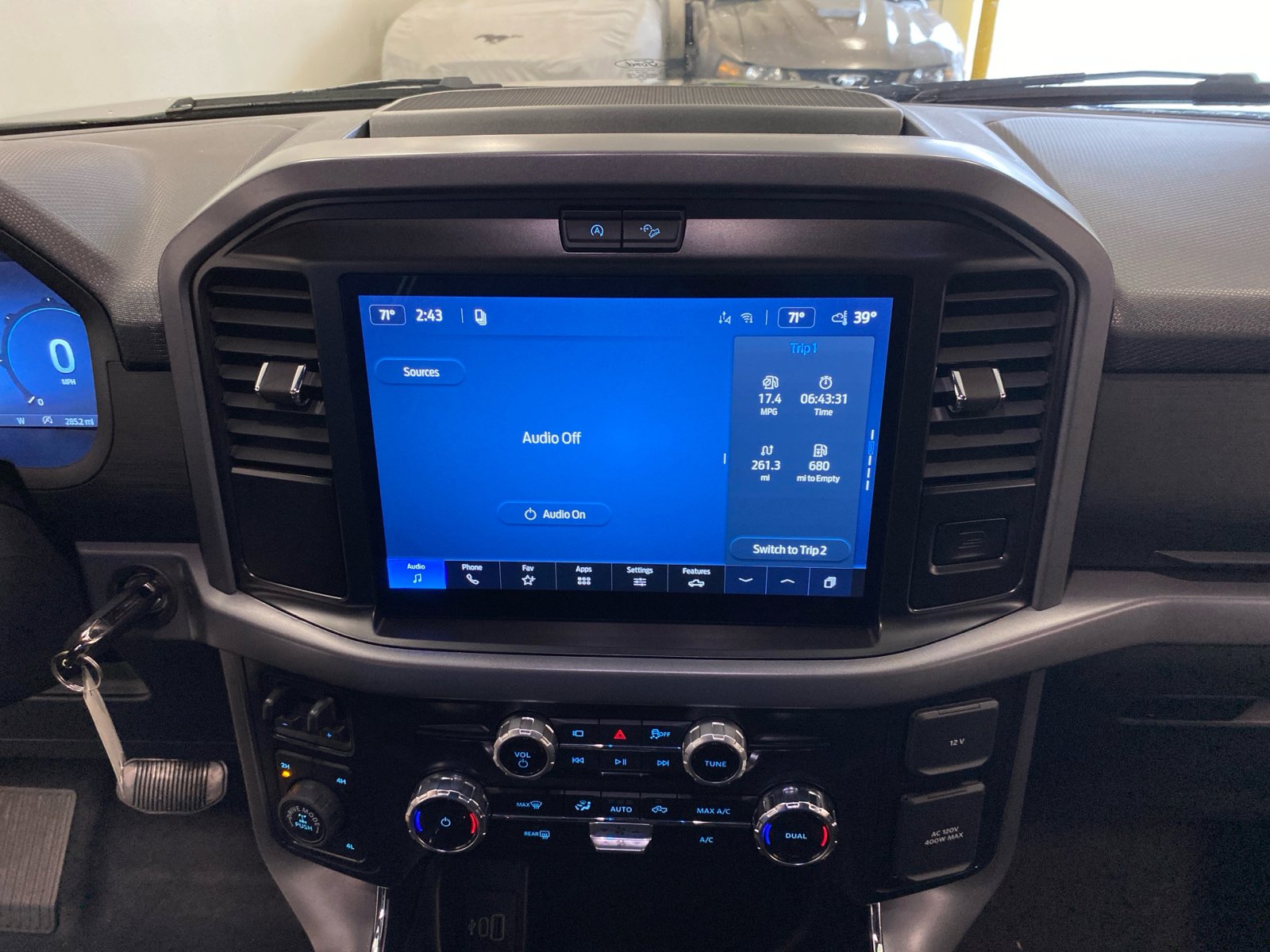 New 2026 Ford F150 XLT w/ FX4 Off-Road Package image 22