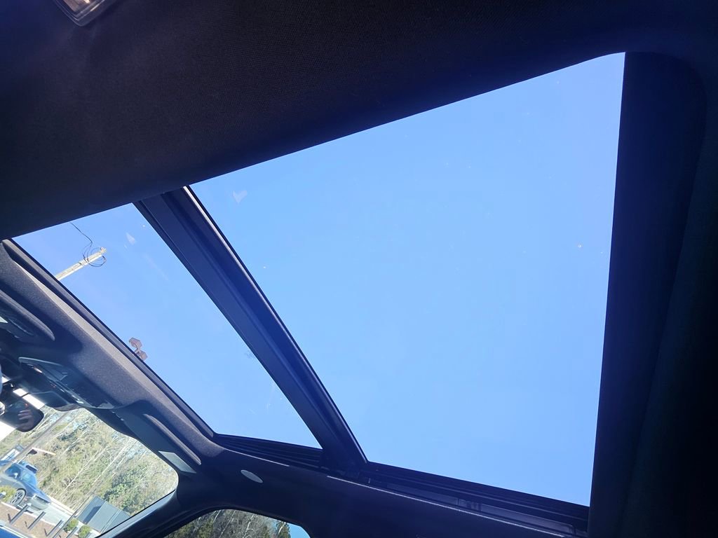 Used 2023 Ford F150 Raptor image 24