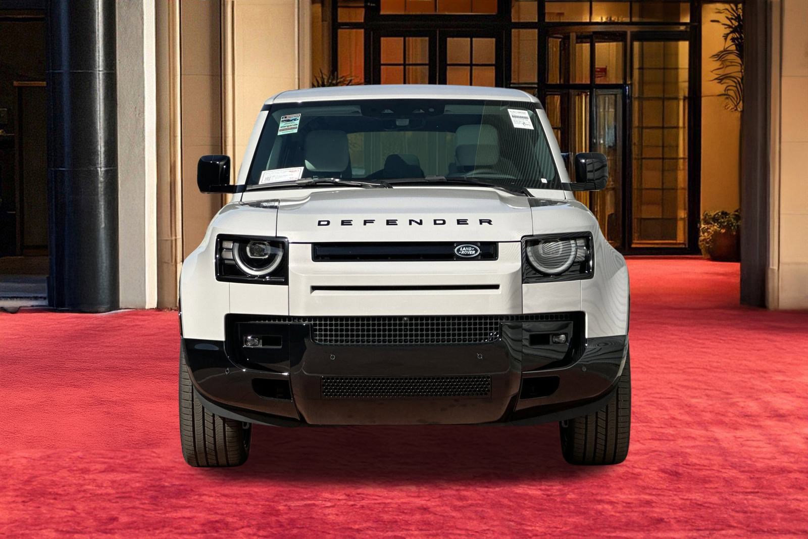 New 2026 Land Rover Defender 110 X-Dynamic SE image 7