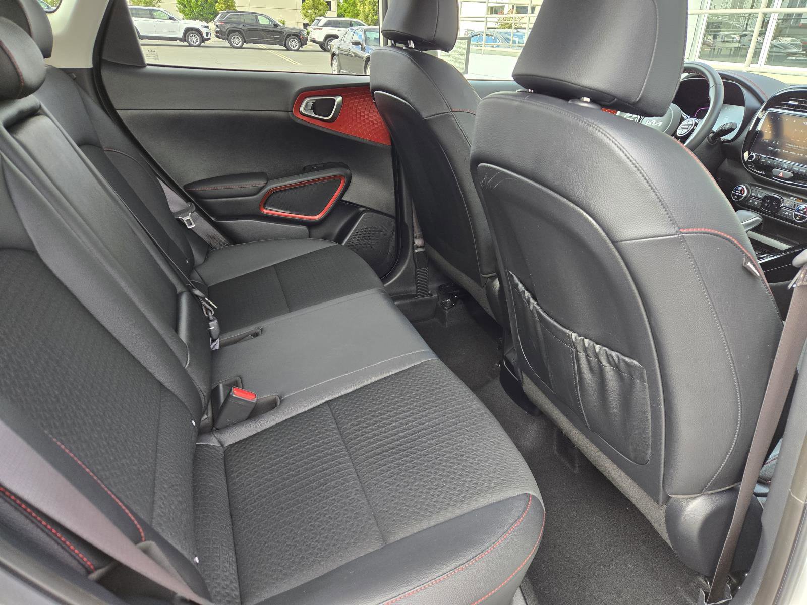 Used 2023 Kia Soul GT-Line w/ GT-Line Technology Package image 31