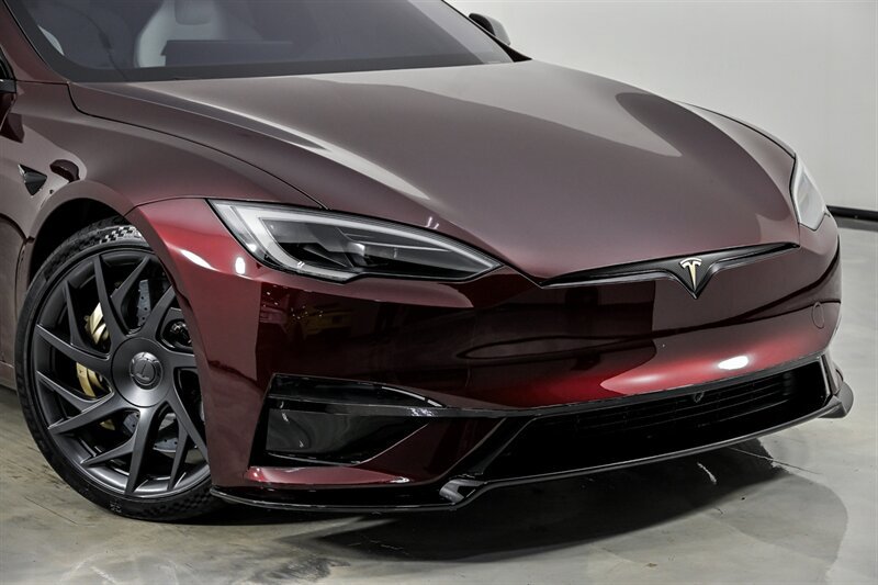 Used 2026 Tesla Model S Signature AWD/4WD image 2