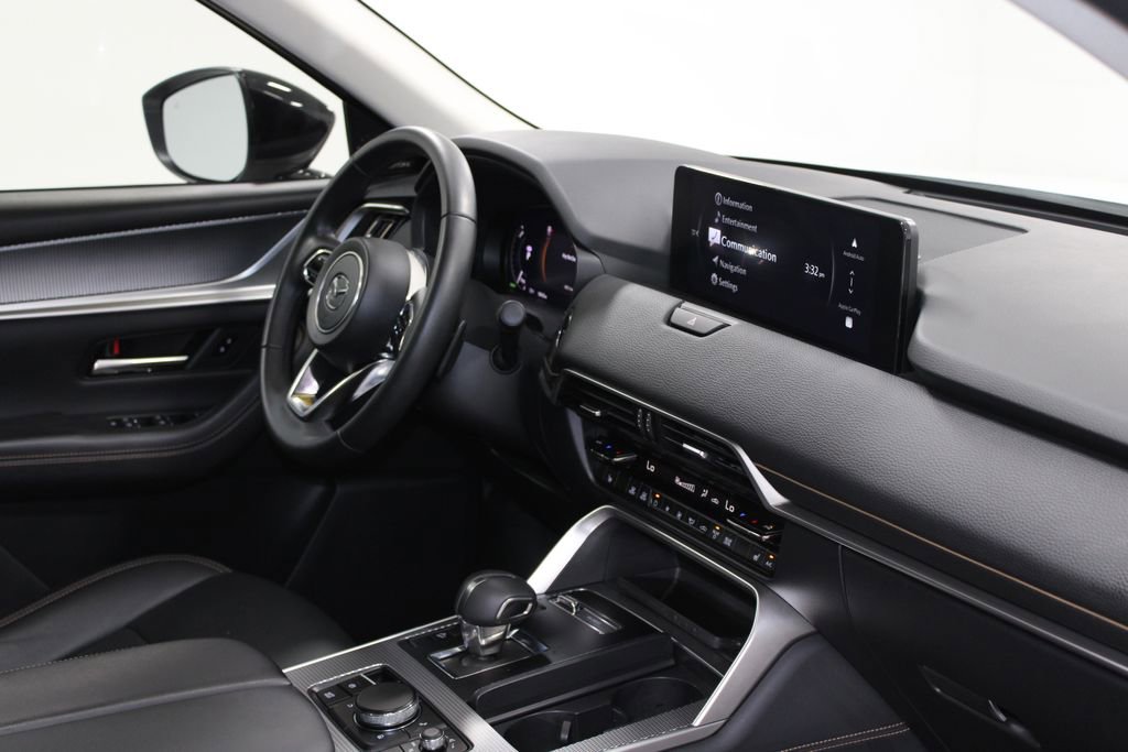 Used 2025 MAZDA CX-70 Plug-In Hybrid w/ Premium Pkg image 28