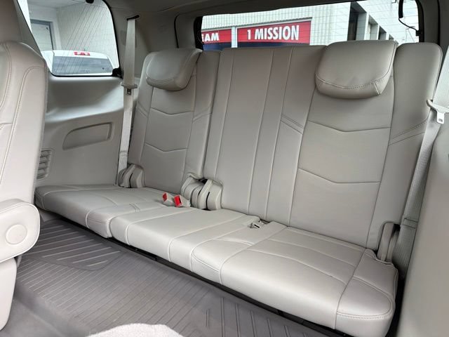 Certified 2020 Cadillac Escalade Luxury AWD/4WD image 28