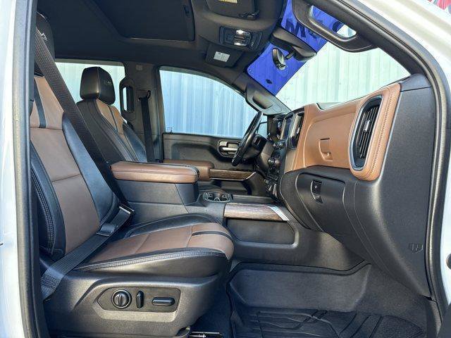 Used 2019 Chevrolet Silverado 1500 High Country w/ Technology Package image 60