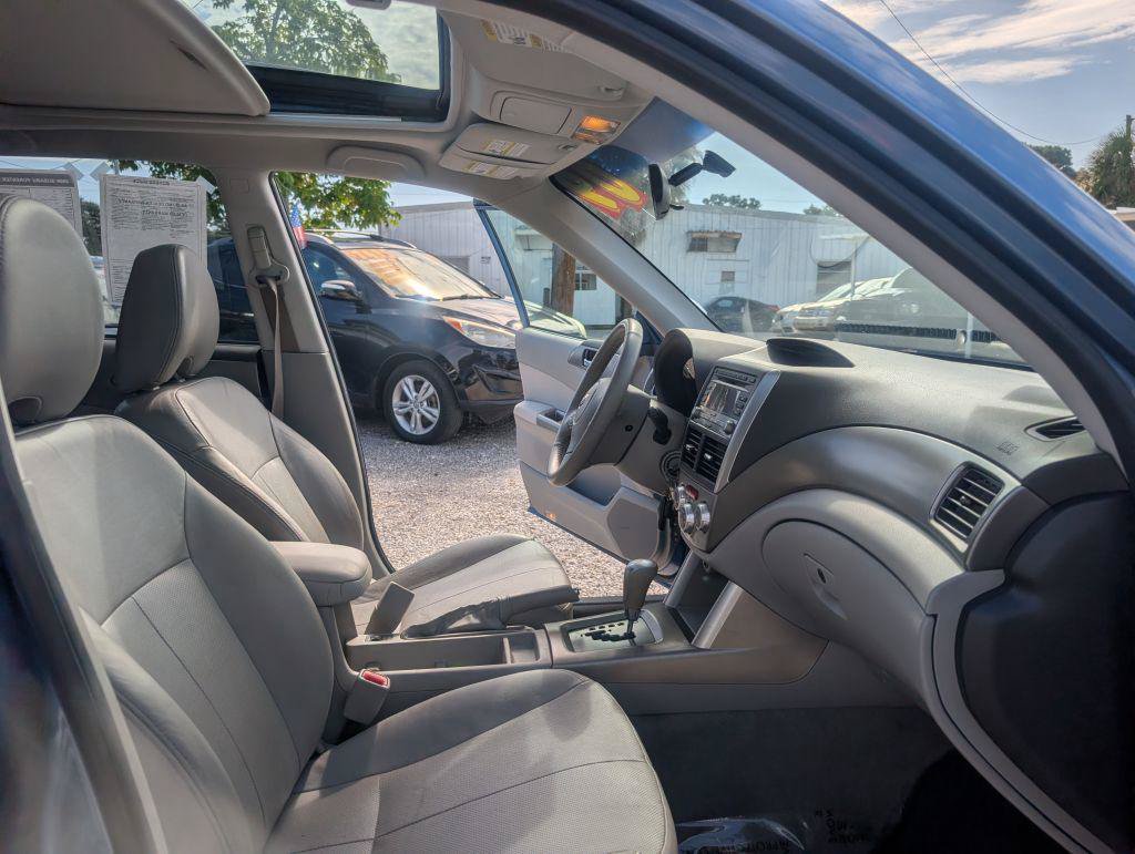 Used 2009 Subaru Forester 2.5X Limited AWD/4WD image 13
