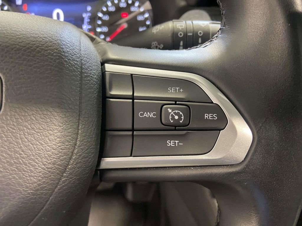 Used 2022 Jeep Compass Latitude w/ Sun and Sound Group image 24