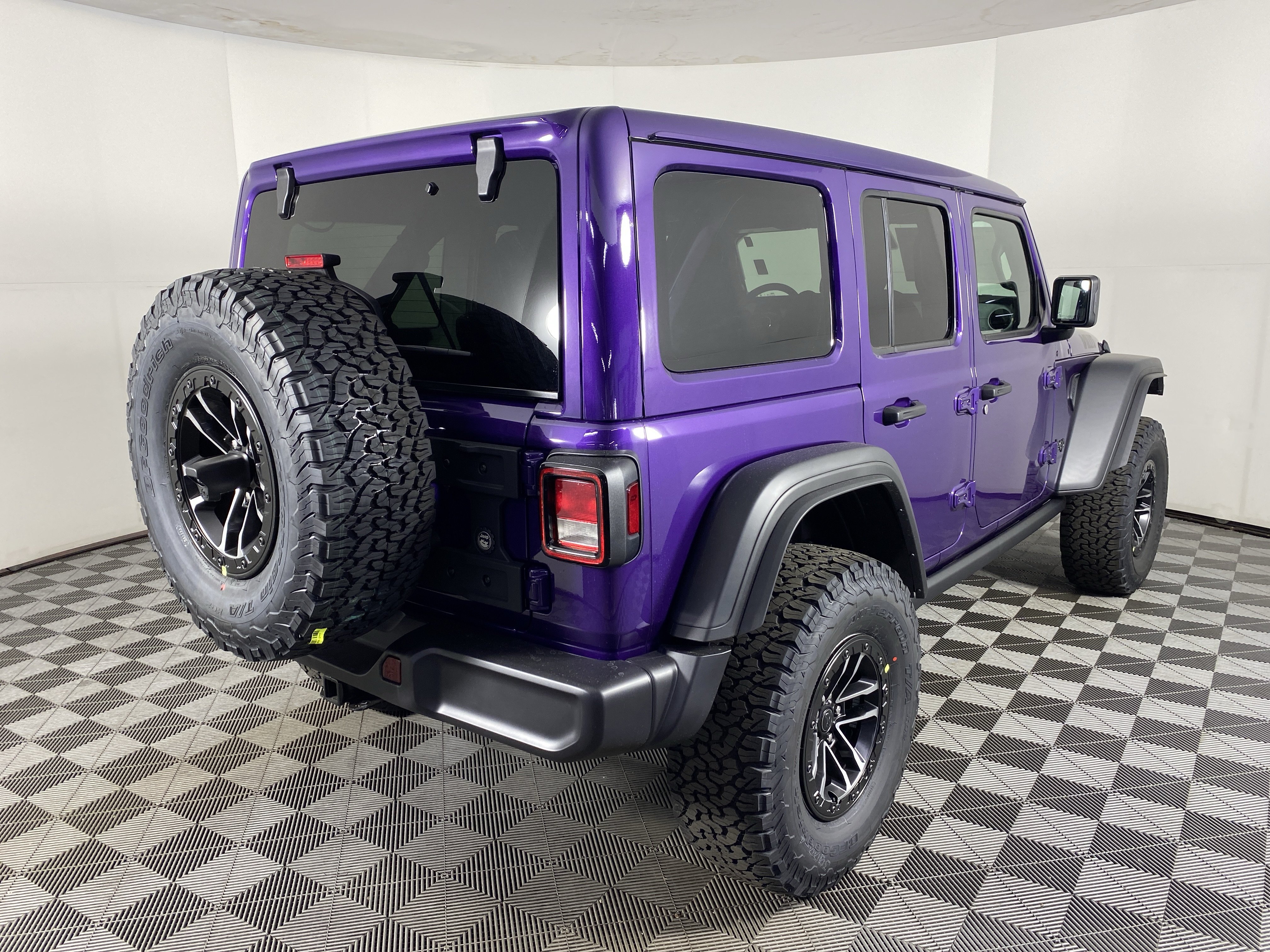 New 2026 Jeep Wrangler Unlimited Sport AWD/4WD image 7