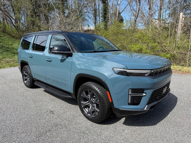 New 2026 Jeep Grand Wagoneer 4WD image 5