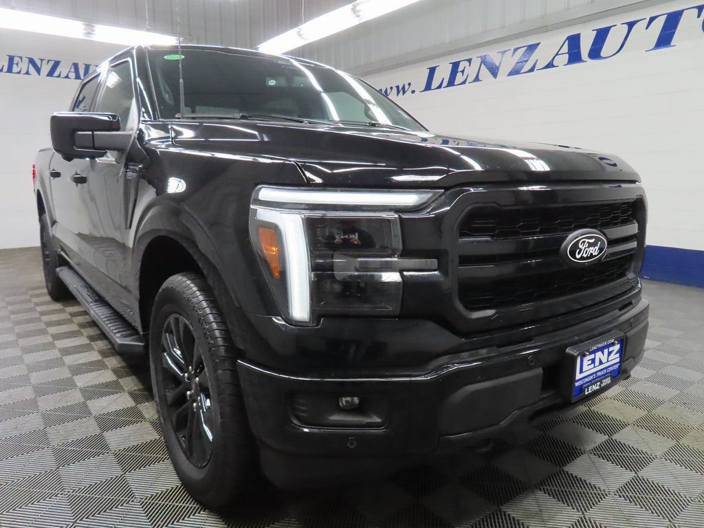 Used 2025 Ford F150 Lariat AWD/4WD image 3