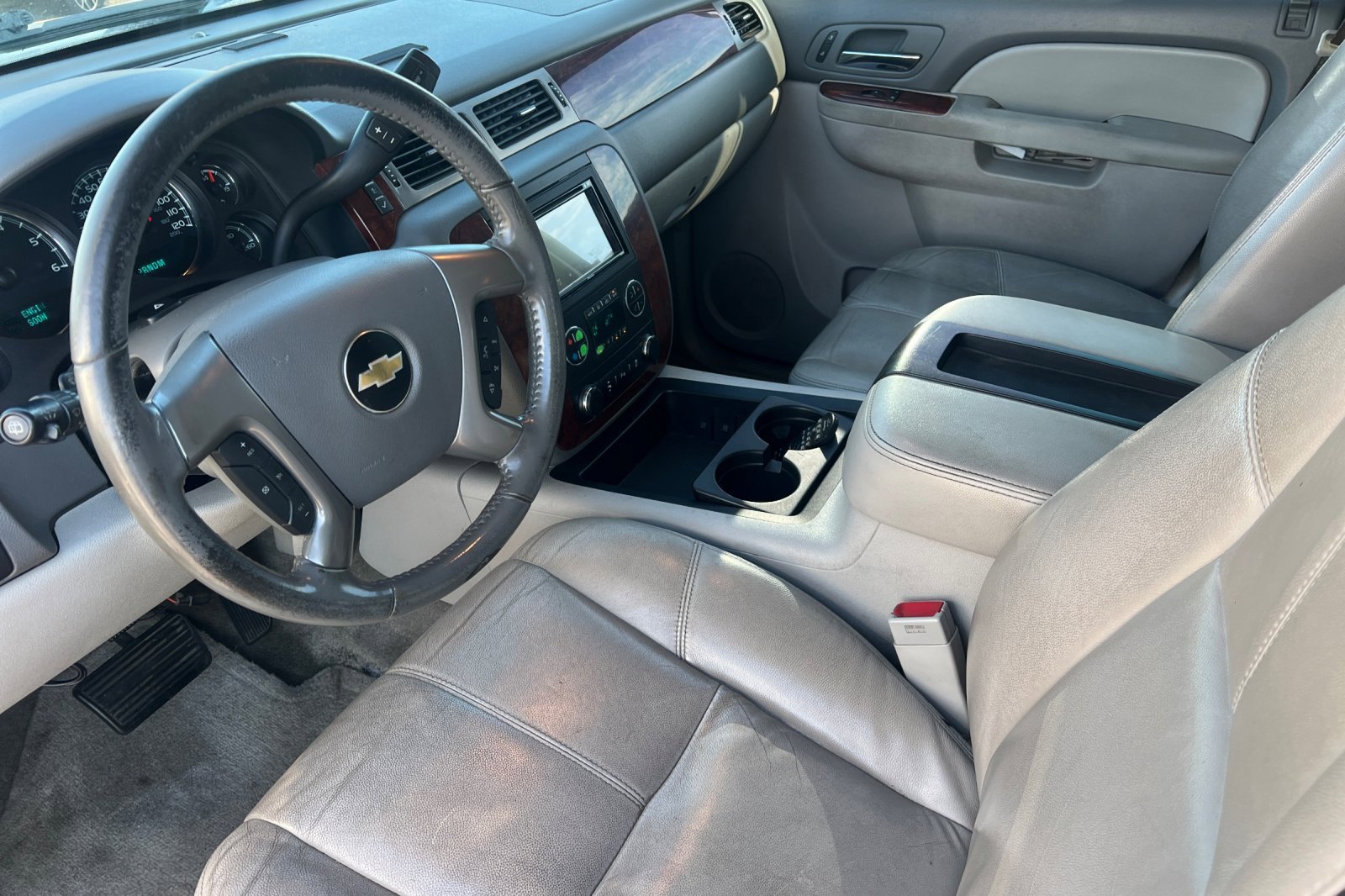 Used 2013 Chevrolet Tahoe LT w/ Luxury Package image 7